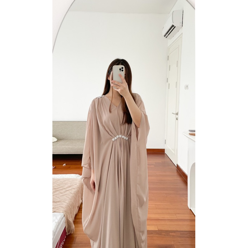 saras kaftan dress