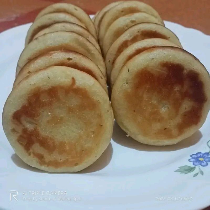 

Kue Khamirr khas Arab