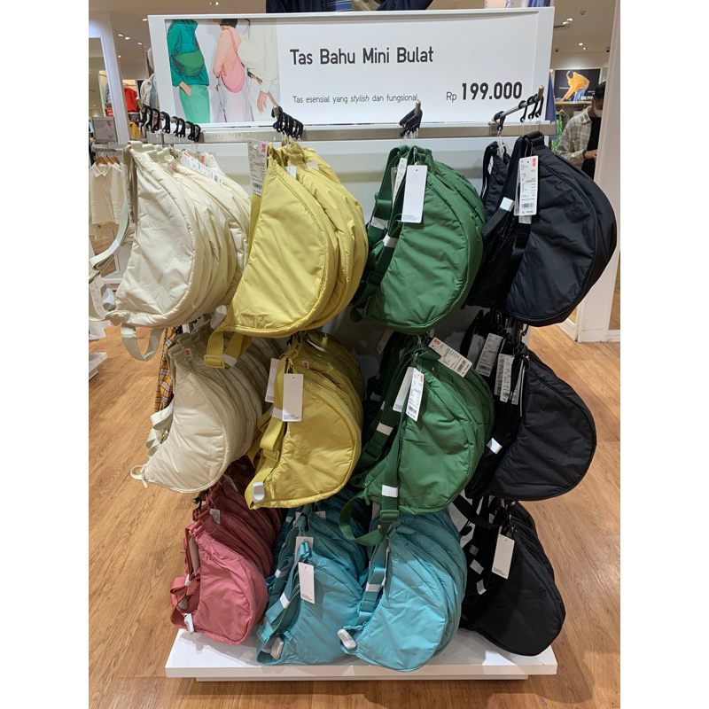 Bag Uniqlo / Waist Bag Uniqlo Best seller original