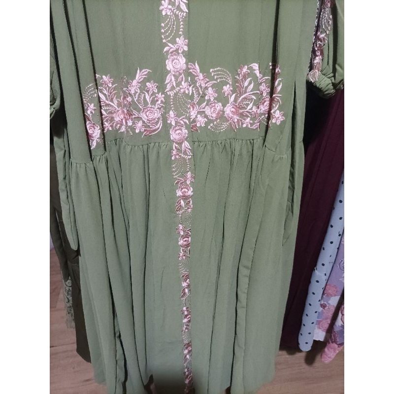 gamis nadhira