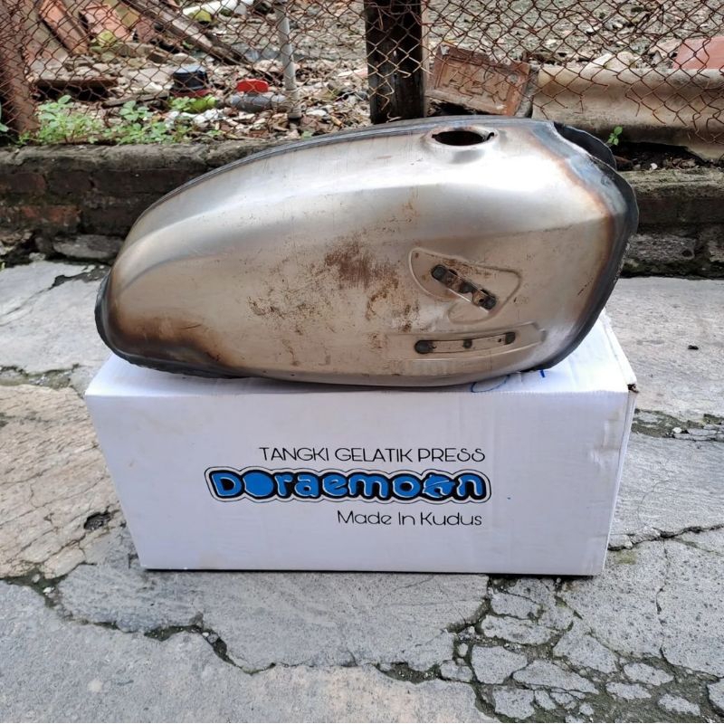 tangki glatik cb100 cb press pres prees kudus karat doraemon