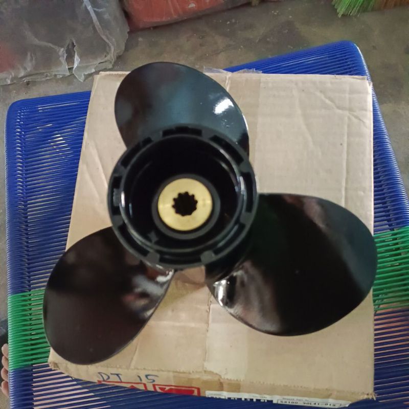 propeller mesin tempel suzuki 15hp ASLI