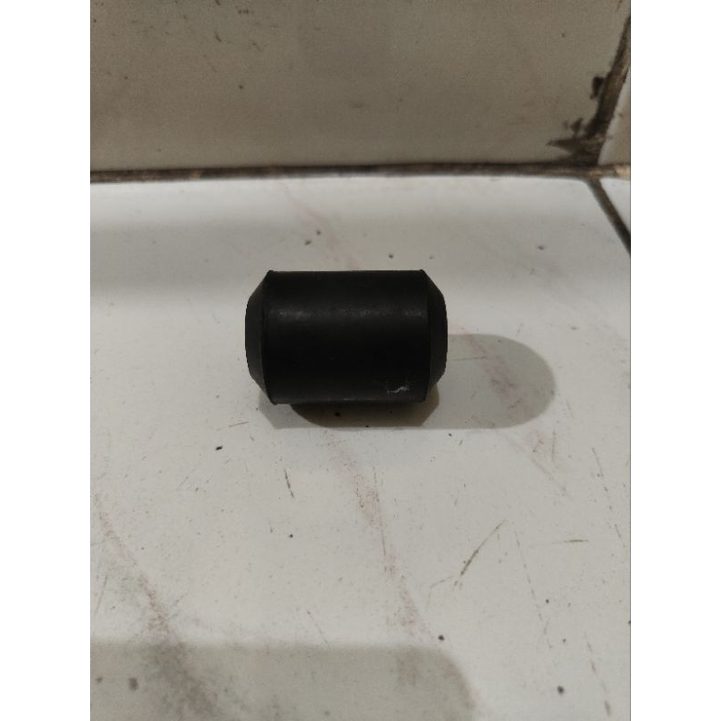 Karet Shockbreaker belakang Bawah Vespa