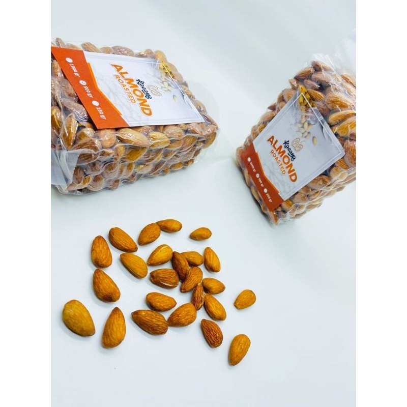 

Kacang Almond Roasted
