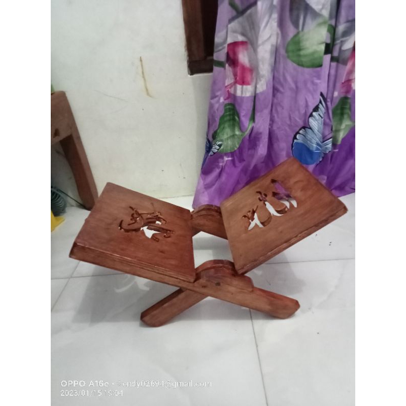 Meja Lipat Untuk Ngaji