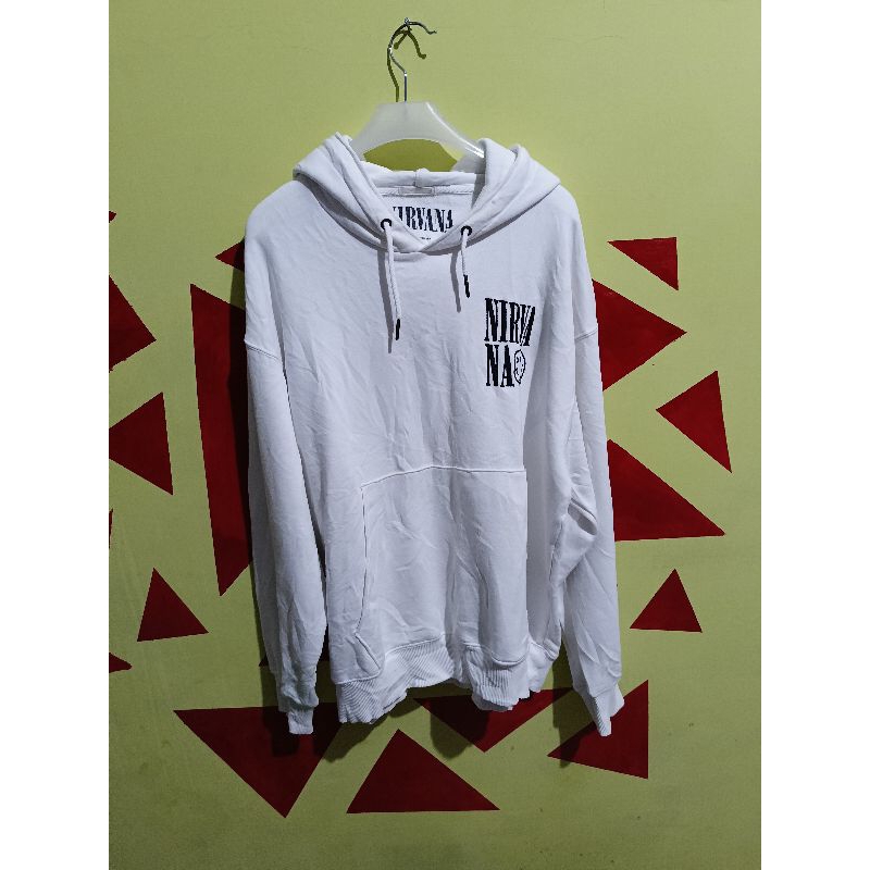 Jaket Hoodie GU Uniqlo Nirvana size M fit to L white