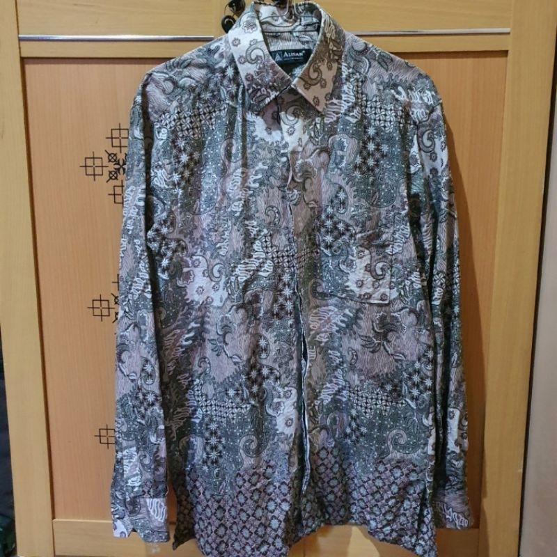 Baju Batik Alisan Pria Lengan Panjang Warna Hijau