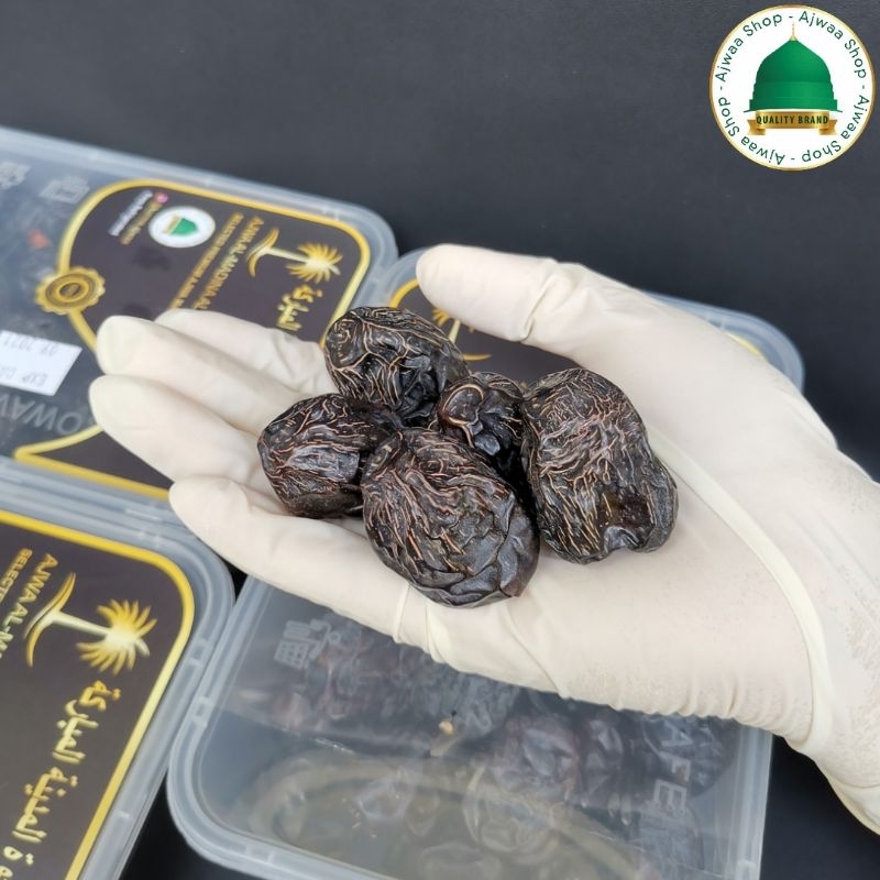 

Kurma Ajwa Asli Madinah class Super 900gr