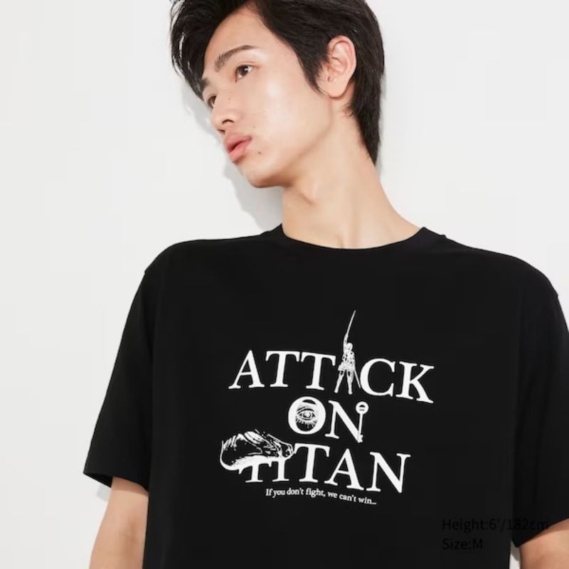 T-SHIRT UNIQLO X ATTACK ON TITAN | Logo Attack on Titan | Attack on Titan UT (Short-Sleeve Graphic T