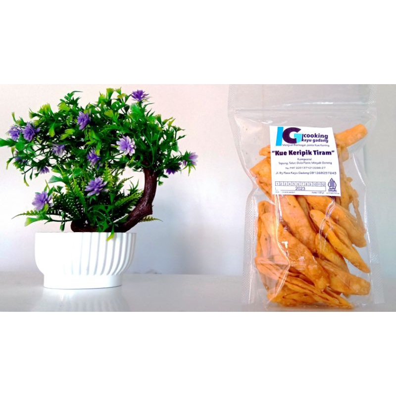 

Kue Keripik Tiram