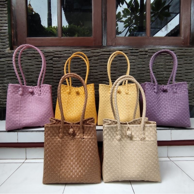 Tas Jali Premium/ Tas Anyaman Plastik/ Tas Anyaman Jali Polos Premium