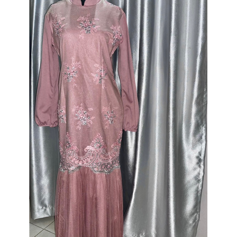 (Preloved) Kebaya dress mermaid premium Wisuda/Kondangan/Lamaran/Lebaran