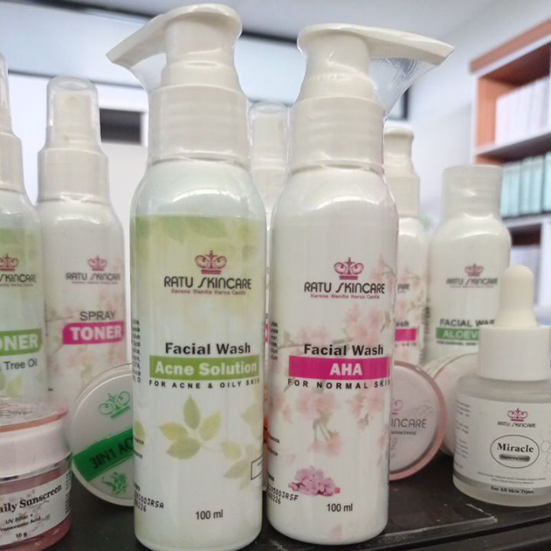 Ratu Skincare "Facial Wash/ sabun cuci muka" (pilih sesuai jenis kulit) normal, jerawat, dan kering