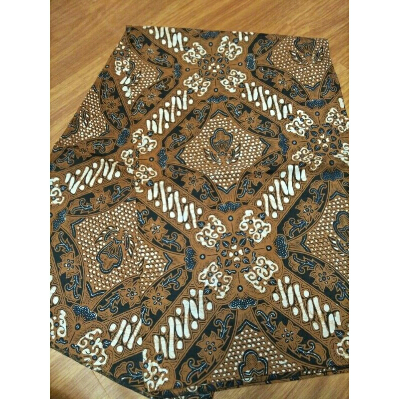 Kain jarik batik tulis premium jogja motif ceplok kestarian garuda  bawahan kebaya  adat jogja solo