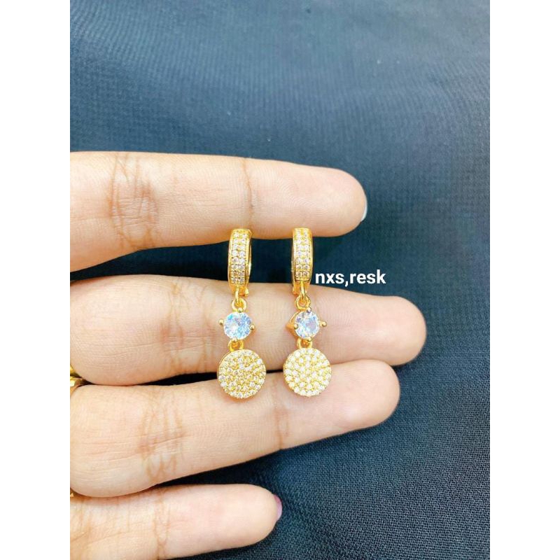 Anting juntai vier titanium dan premium,awet,tahan lama,full mata kualitas premium