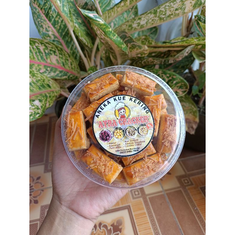 

Kue Kering Kue Kastangel