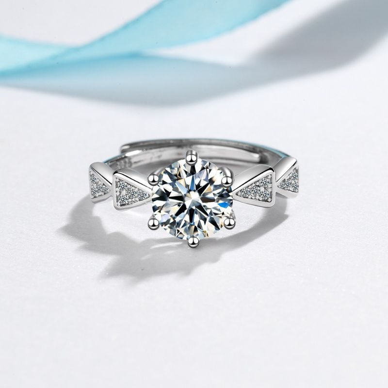 Cincin Titanium Wanita Silver Korea Aksesoris Wanita Anti Karat