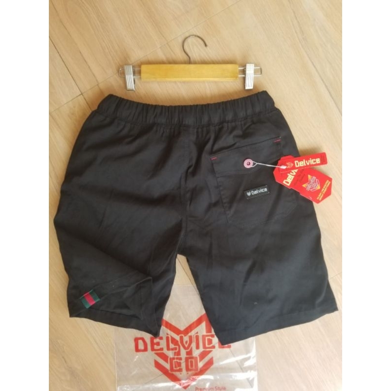 CELANA CHINOS PENDEK PRIA WANITA BOARDSHORT/celana cinos pendek joger karet bahan cotton strice fesyen distro size 28 sampe 34 warna hitam abu abu moka kremabu nevi