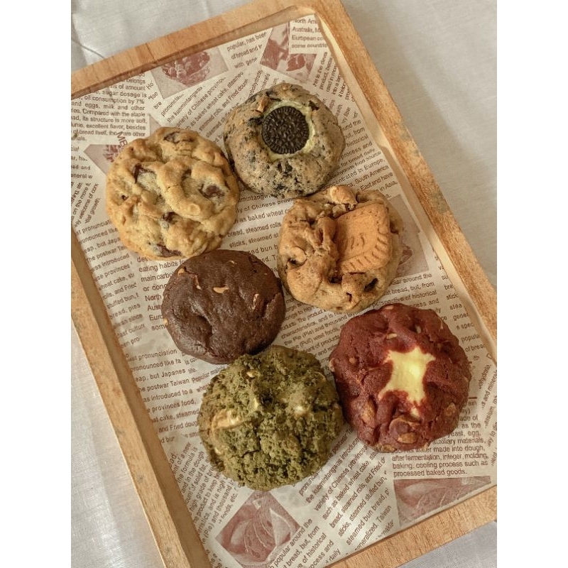 

Box of 6 - soft cookies