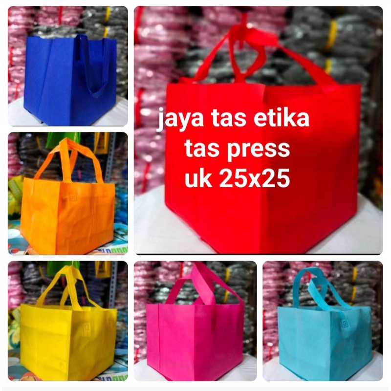 tas press 25x25 /goodie bag /tas hajatan press 25x25 per lusin