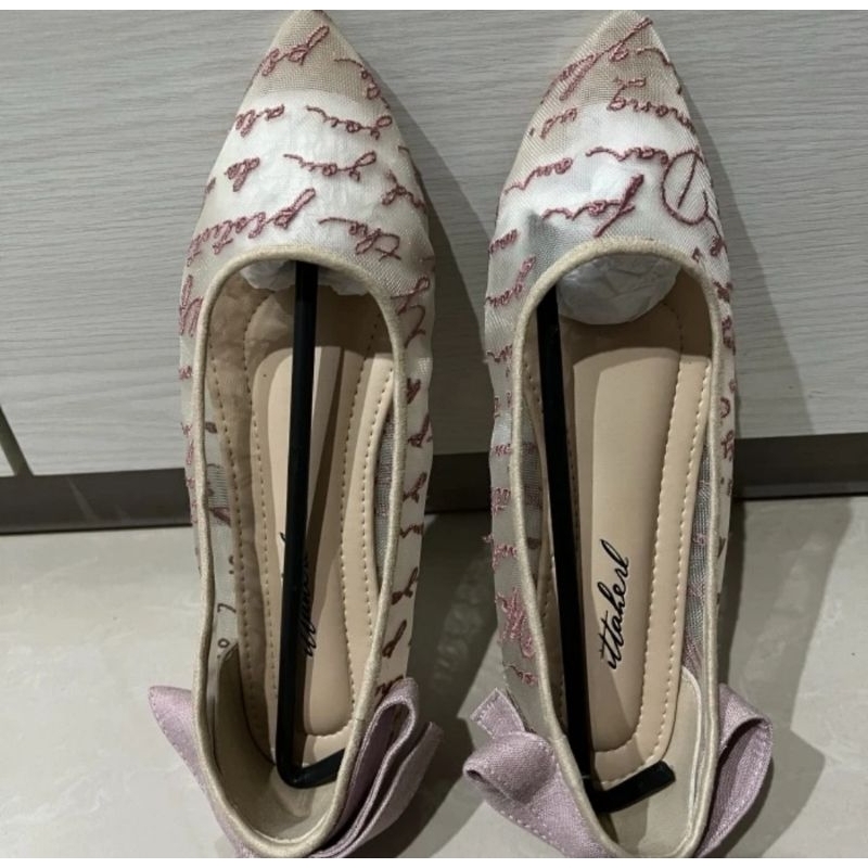 Preloved Ittaherl Maxy Pointy Blush Size 40