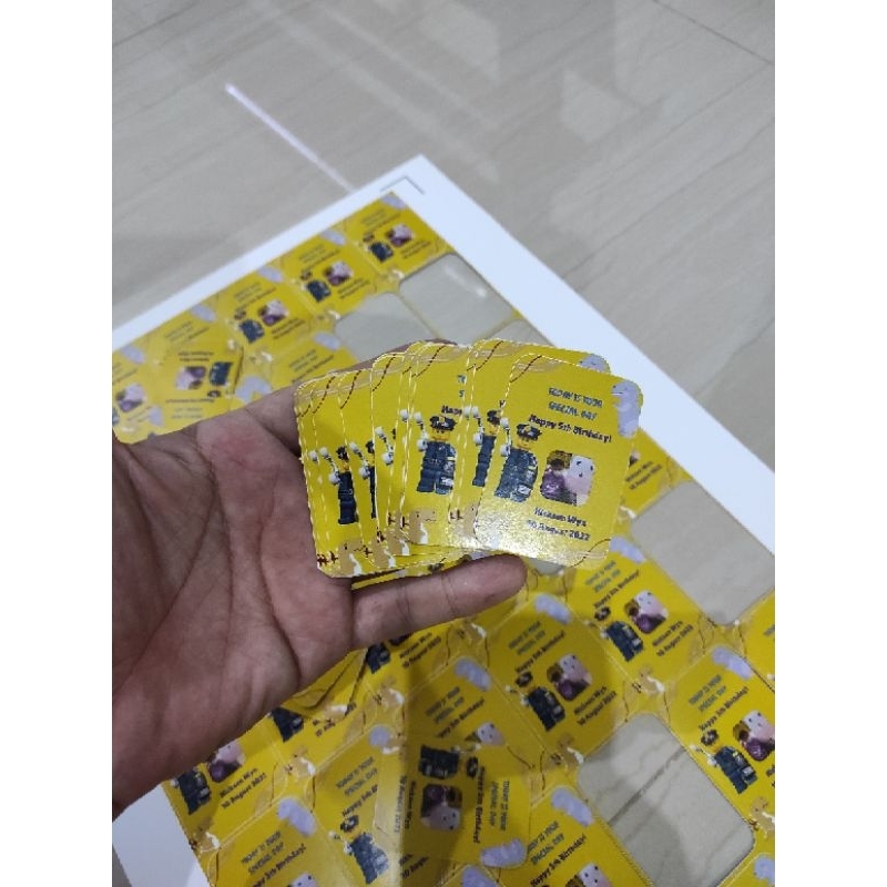 

Cetak hangtag custom hang tag