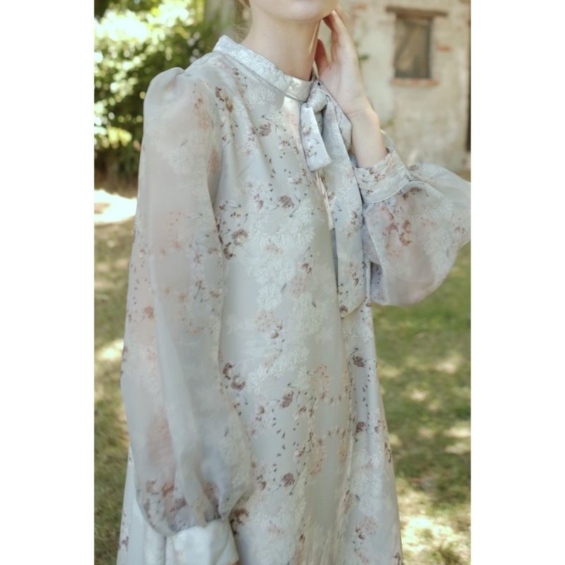 Talia dress wearing klamby size L