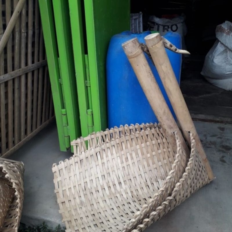 5 Pengki bambu gagang, anyaman rapi serokan sampah jadul harga murah