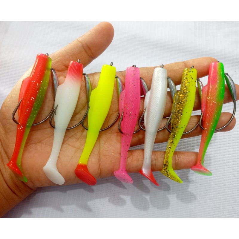 Soft Lure 8 cm hook dengan hook