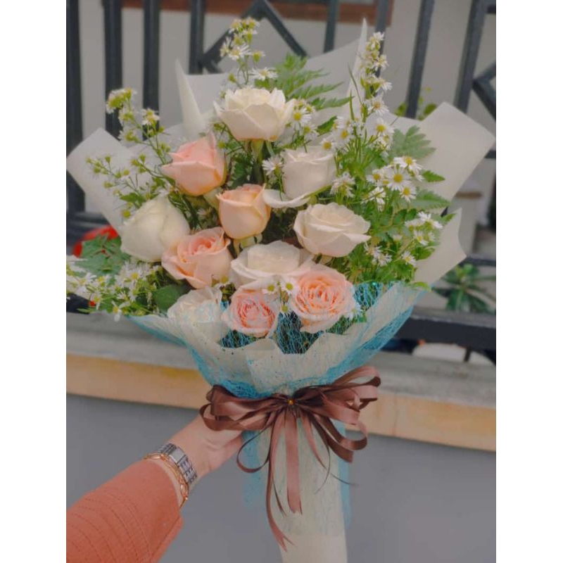 Buket Graduation / Buket Wedding / Buket Lamaran / Buket Birthday / Buket Bunga Asli Jogja