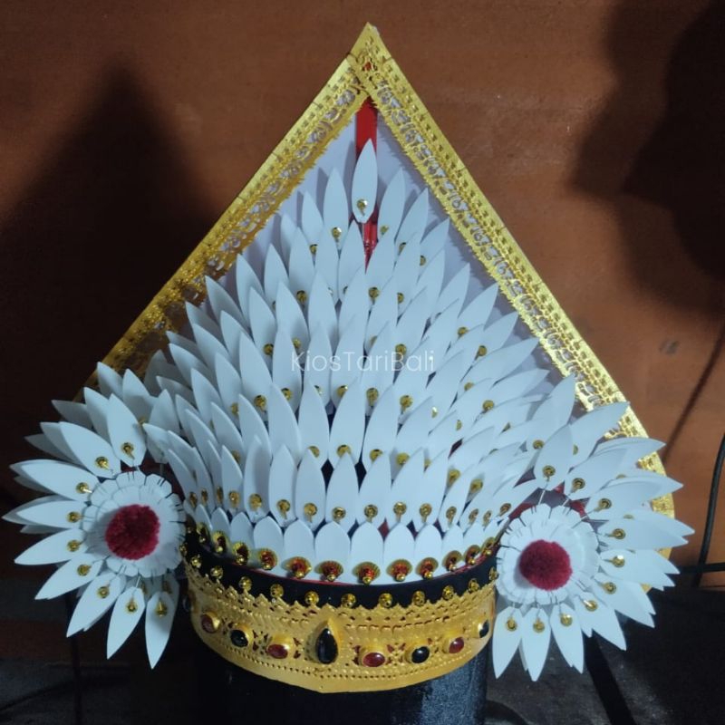 Gelungan Tari Baris Tunggal / Baris Gede /Mahkota Tari Baris