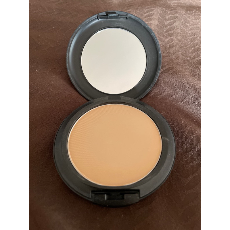 MAC STUDIO FIX BEDAK PADAT MAC ORIGINAL POWDER FOUNDATIO NC 25