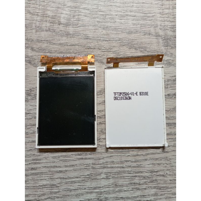 LCD samsung pyton B310E orii copotan testted