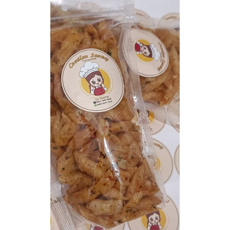 

KRIPIK GULUNG GURIH