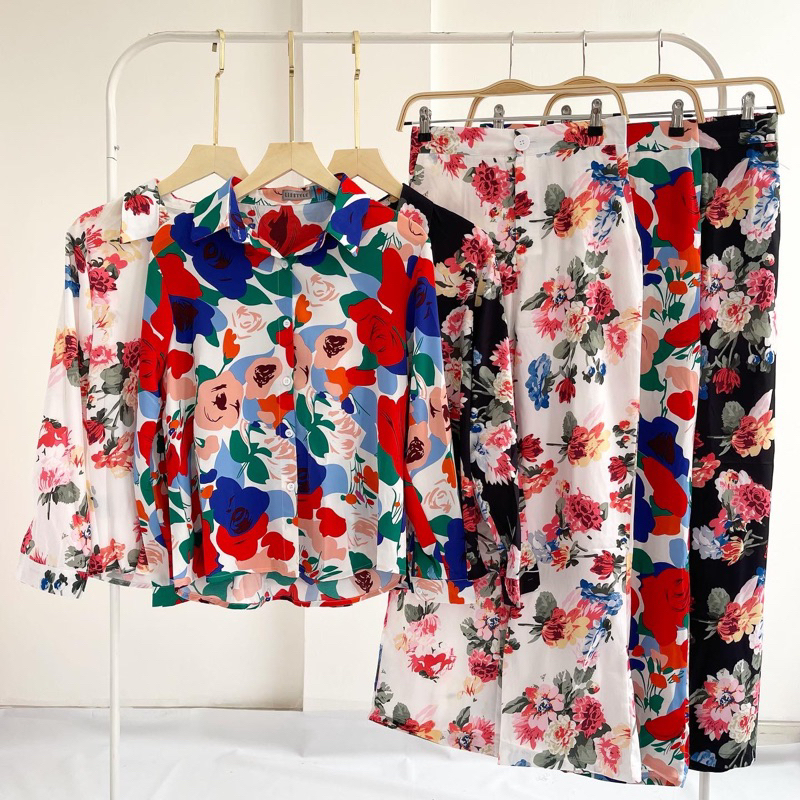 One Set Silk Flower Wanita Premium Import Bangkok