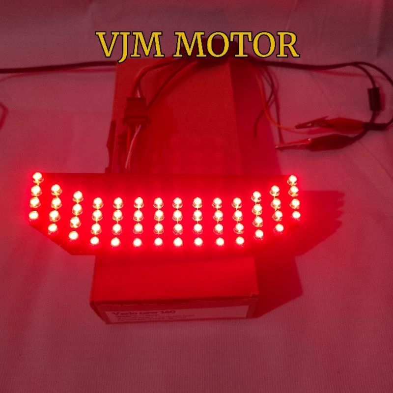 Stoplamp Vario 160 LED 56 LED Running Merah Modifikasi