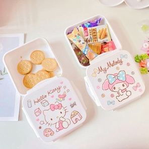 Container Snack Lunch Box Plastik Snoopy My Melody Kuromi Cinnamoroll Pooh Badzmaru Hello Kitty Pompompurin Stitch Little Twin Star