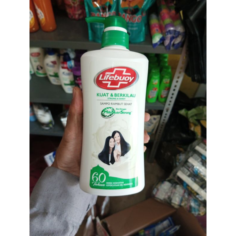 Lifebuoy Shampoo  680 ML