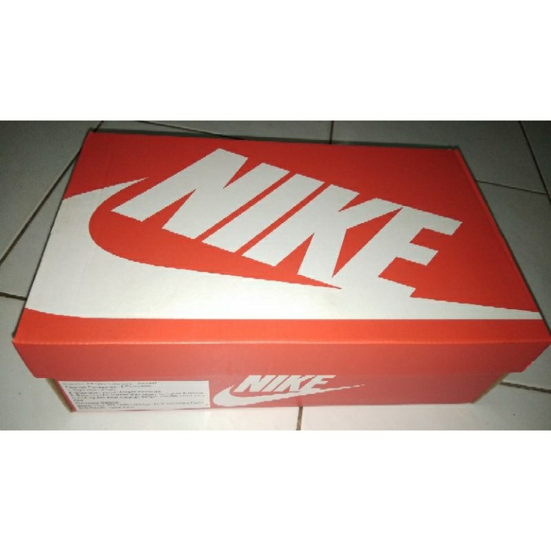 Nike Air max 90 SE Social FC