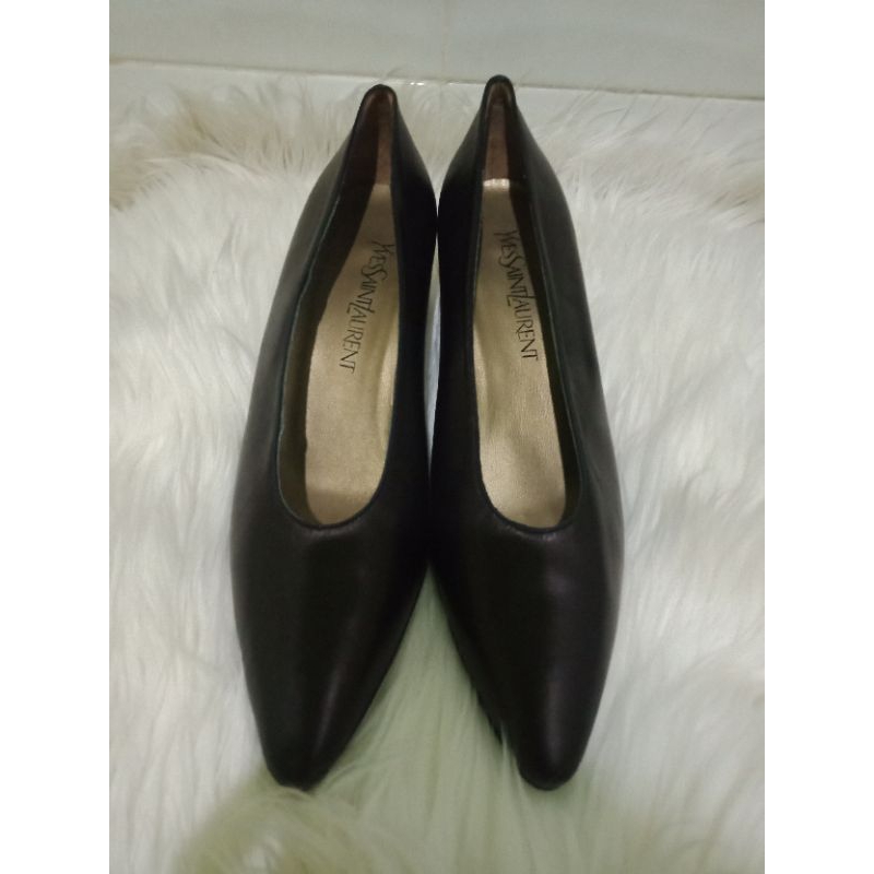 Preloved  Vintage YSL Shoes Women / Vintage YSL Kitten Heels Shoes / YSL Shoes