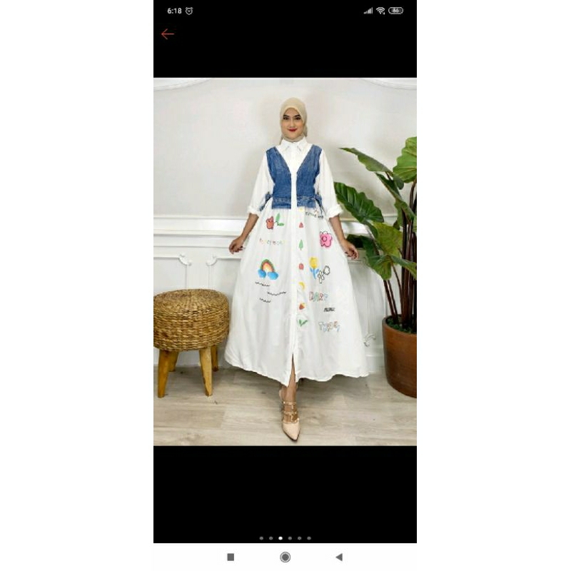Holly dress anime
