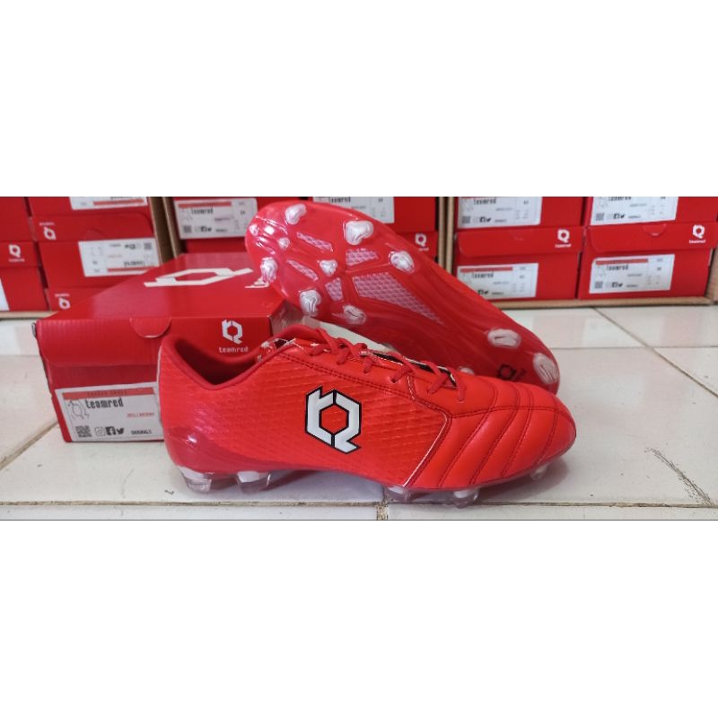 sepatu sepakbola original teamred