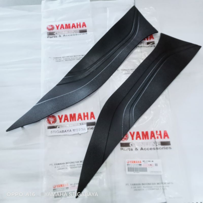 Bergaransi Karet Pijakan Kaki Aerox 155 Original Karpet Pijakan Kaki Old Aerox 155 Asli Kanan Kiri