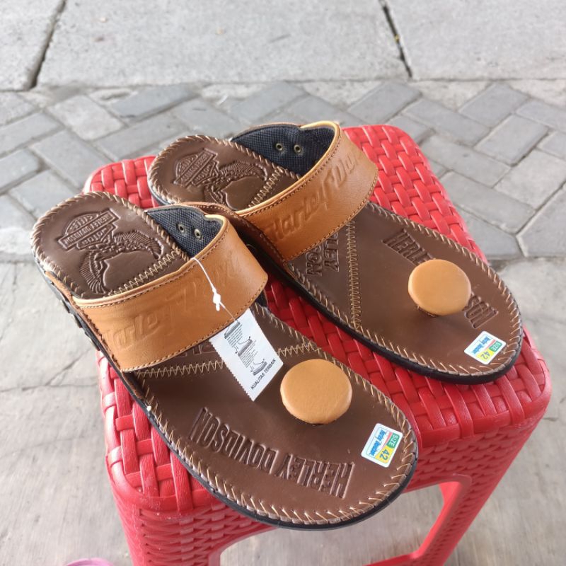 sandal Harley kulit asli harga murah sol nya enggak licin