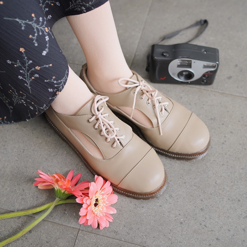 BOONIE DOCMART - Sepatu wanita / Docmart wanita