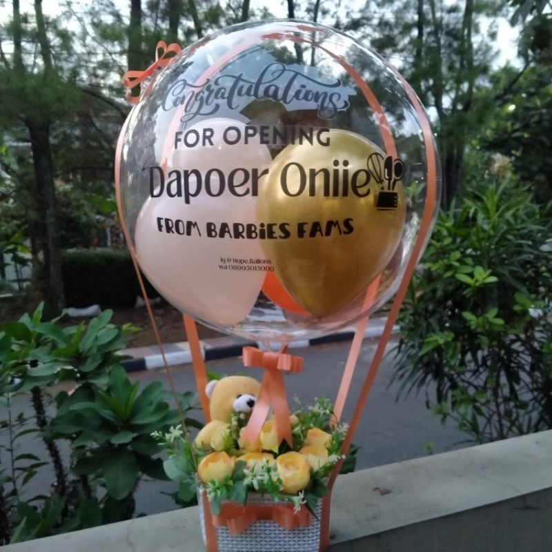 Buket balon Jumbo bunga +boneka