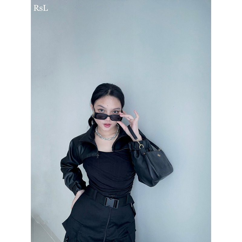 jaket kulit wanita cropped long sleeve chest shirt Riseleather.id