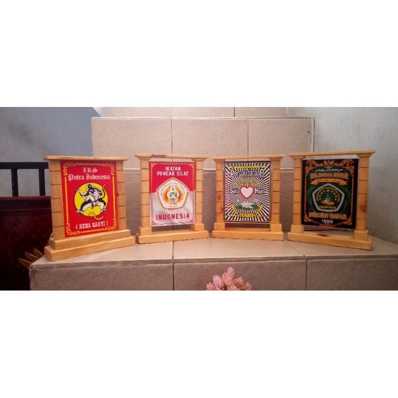 tugu pencak silat ikspi ipsi psht ipsnu