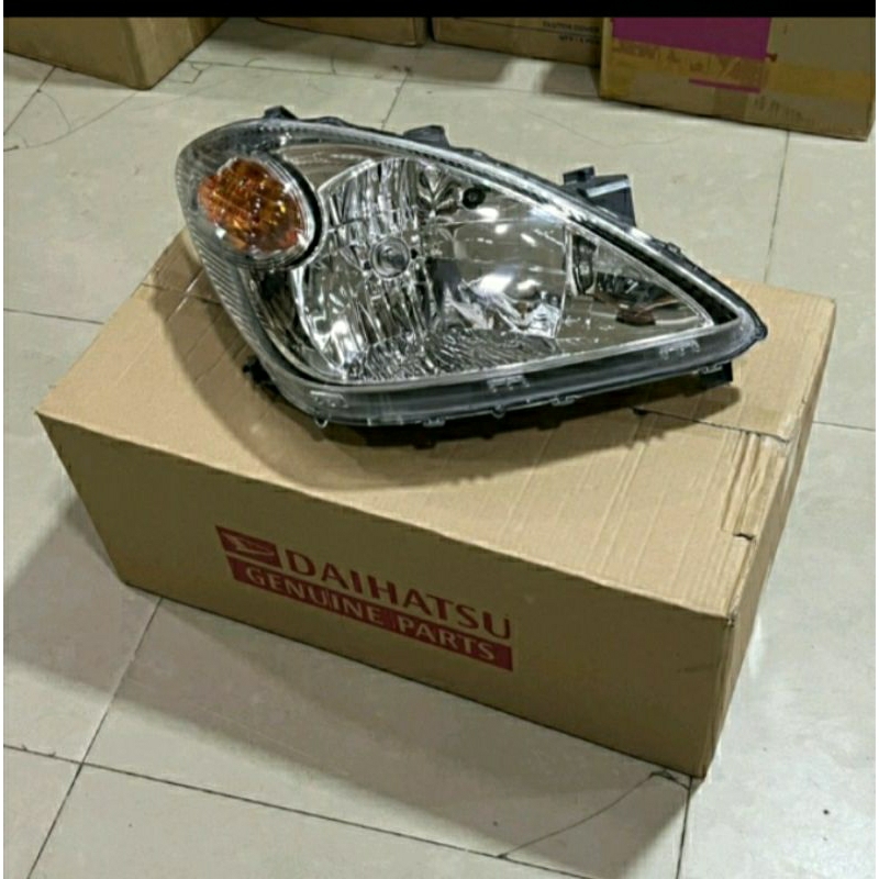 lampu depan/headlamp Avanza - Xenia 2006-2011