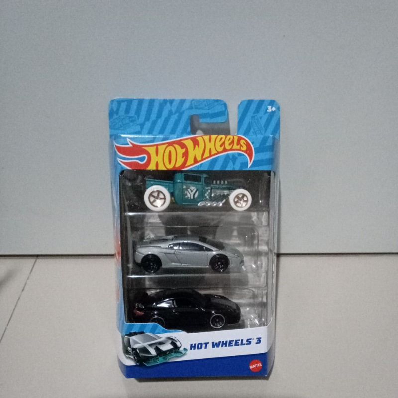 hot wheels 3 hotwheels gift pack bone shaker/lamborghini/porsche
